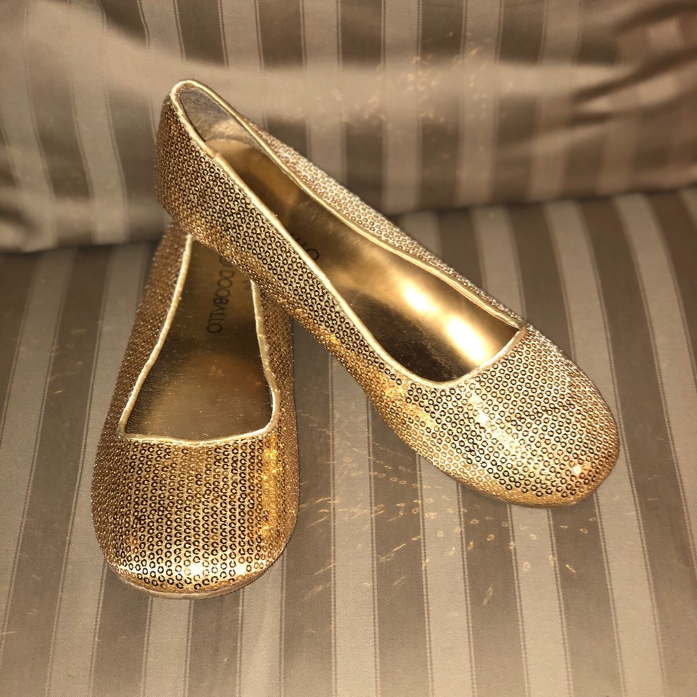Gold Sequined Flats - Size 7.5